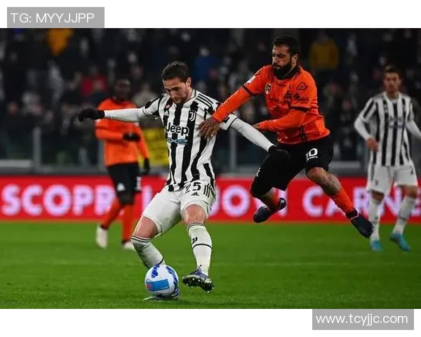 德甲精彩对决AC米兰与尤文图斯战成平局帽子戏法引发全场热潮